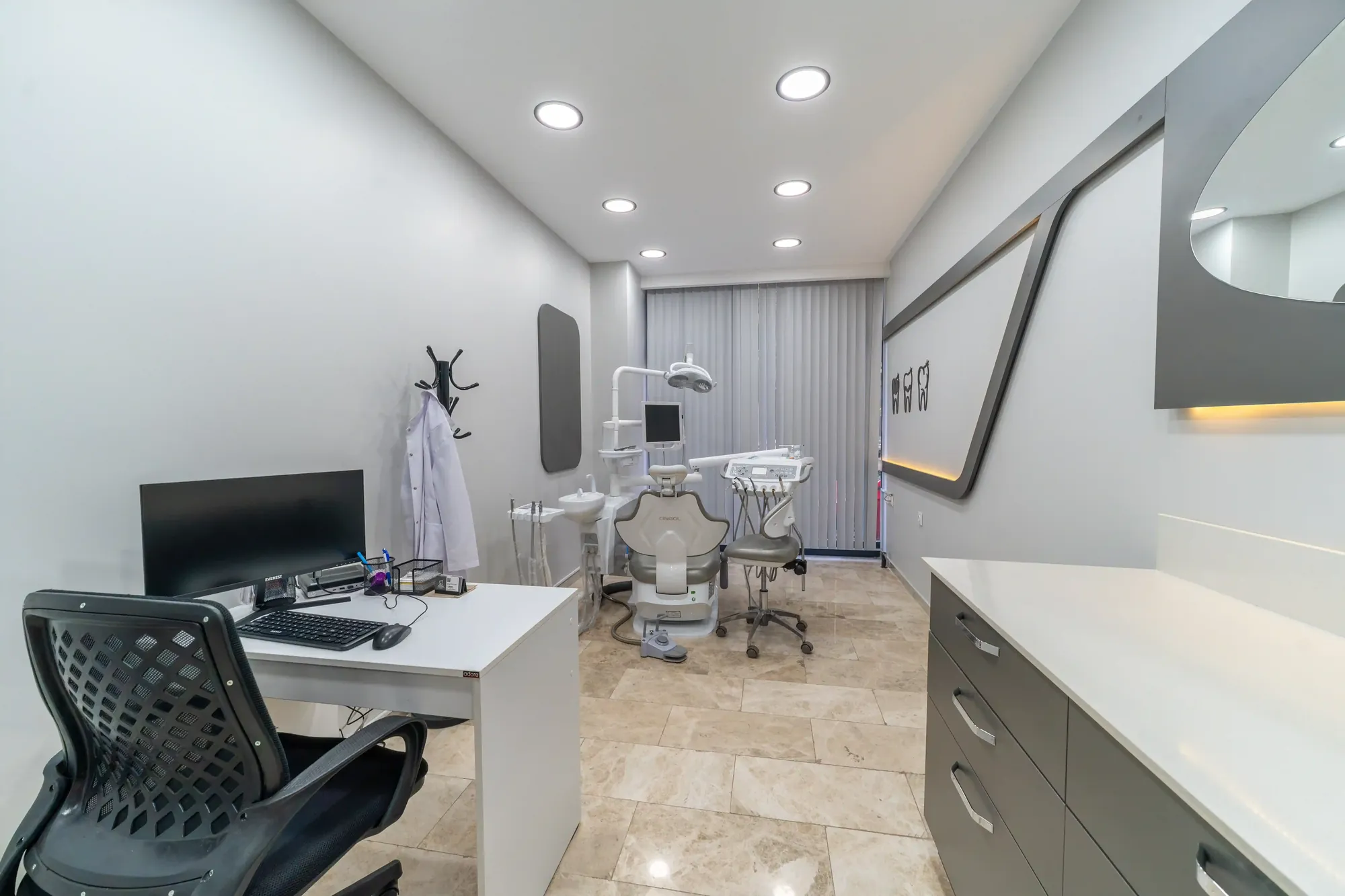 Günaydın Dental Clinic – Treatment room